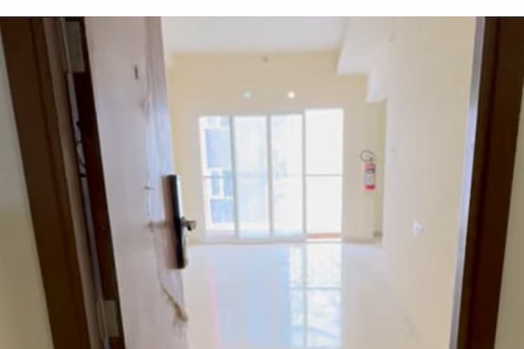 Flat for sales