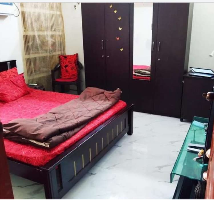 Flat for sales