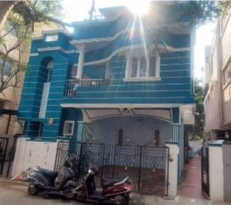 6 BHK House for Sale