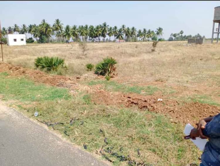 Plot for Sale in Nambiyur, Avinashi