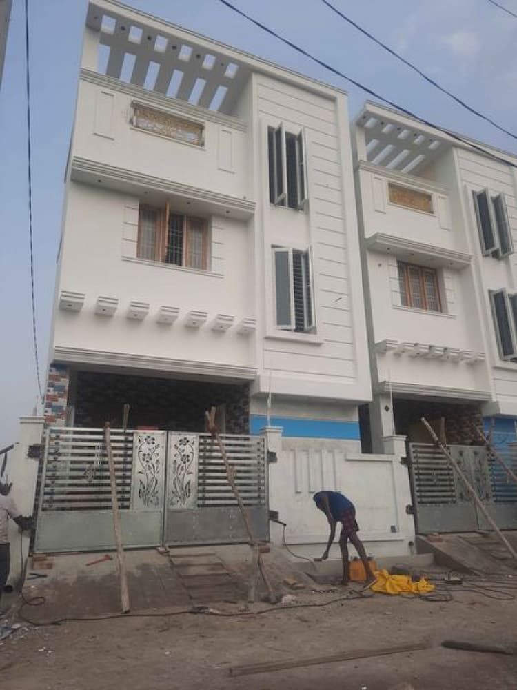Villa sale