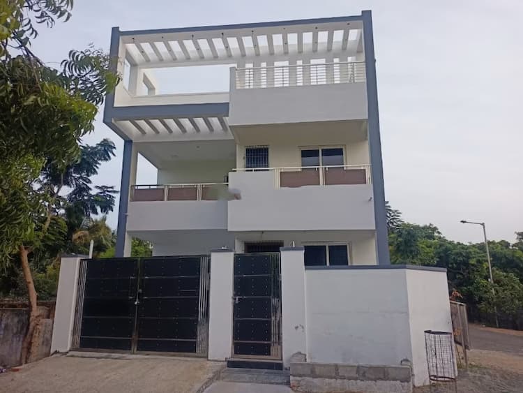 5bhk house for sale
