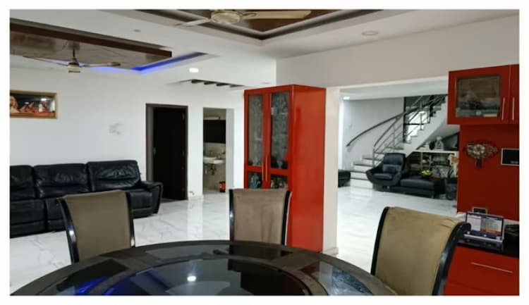5bhk house for sale