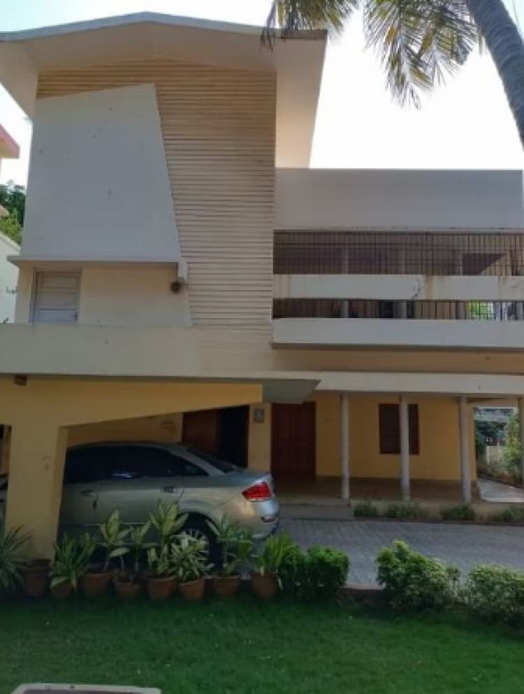 4 BHK House for Sale