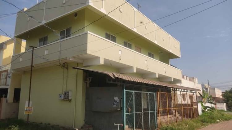 House with Shops for Sale