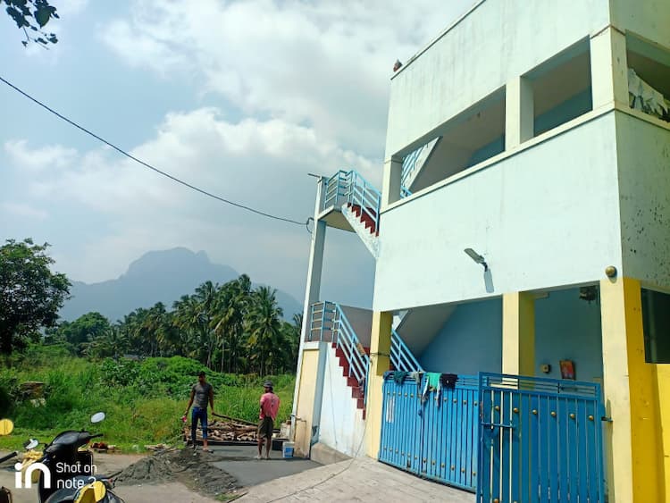 6 portion house property for sale
