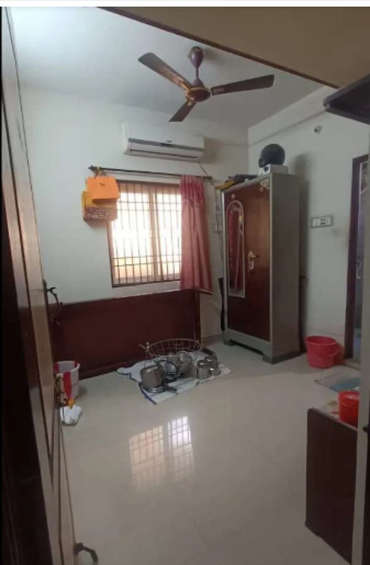 Flat for sales