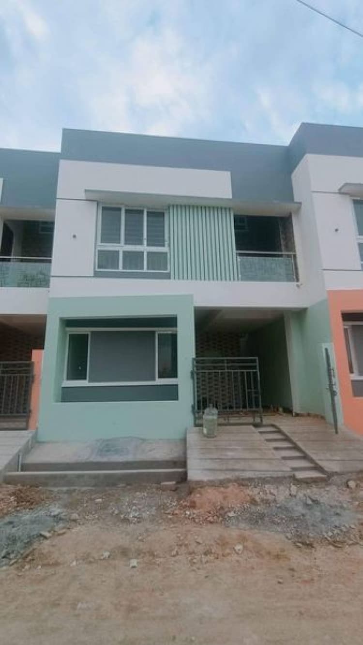 Villa sale