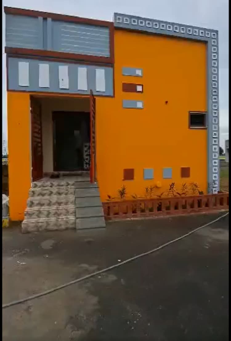 Villa sale