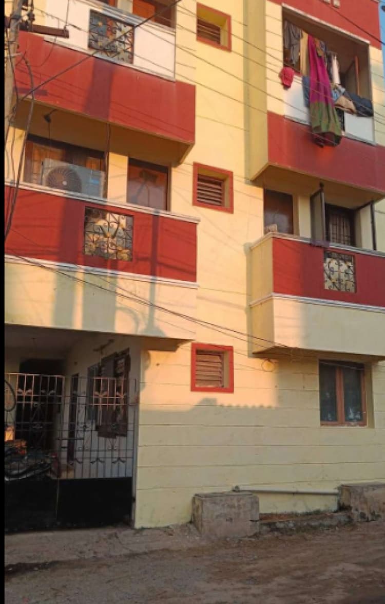 5 BHK Apartment for Sale