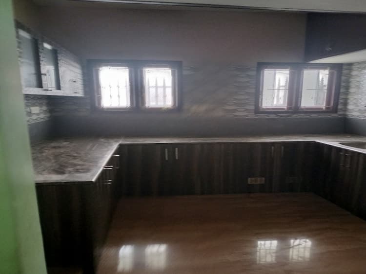 RENT FOR HOUSE 