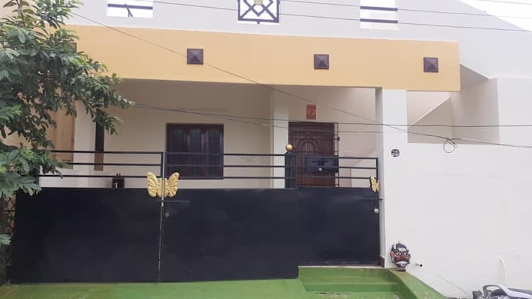 INDIVIDUAL HOUSE FOR SALE