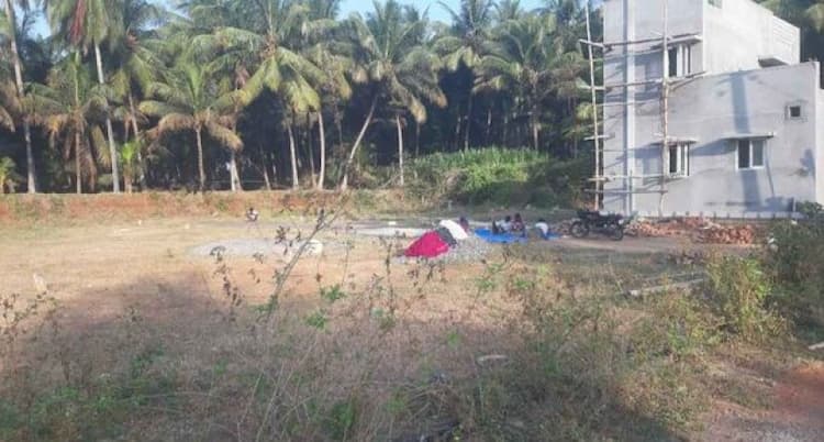 13 cent site for sale