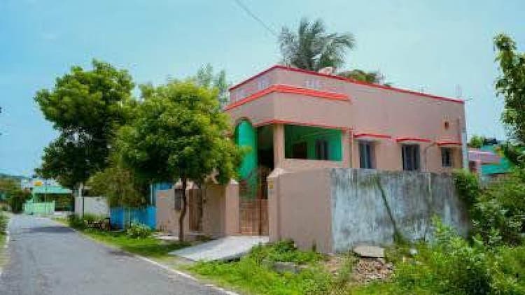 Villa sale