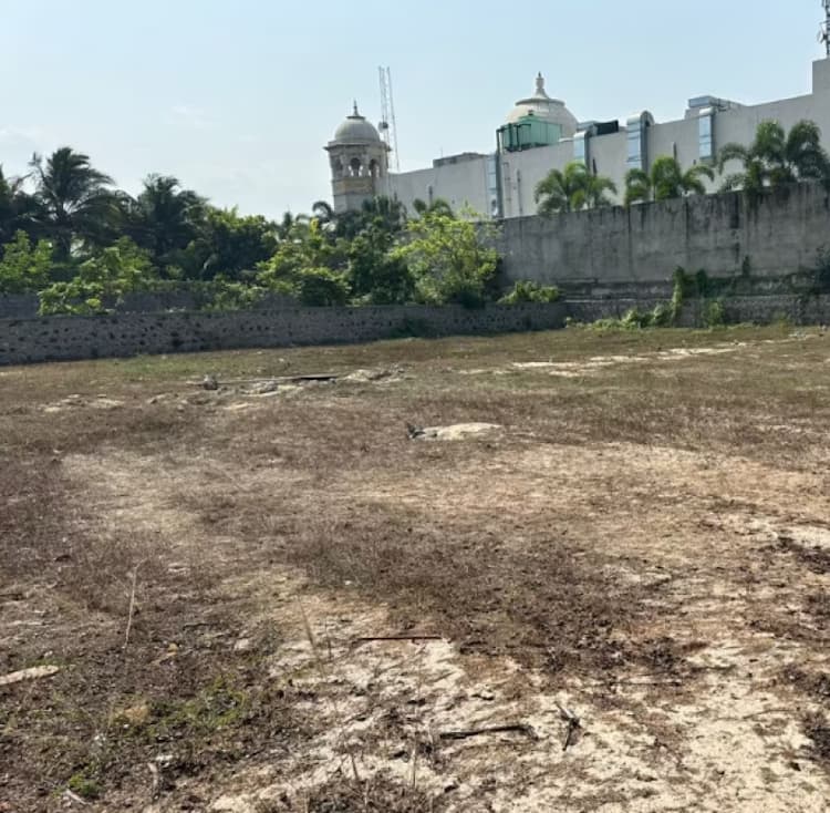 plot for sale 
