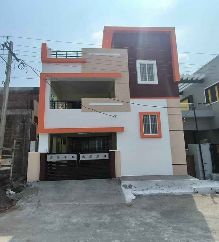 Rental income house  2 portion for sale