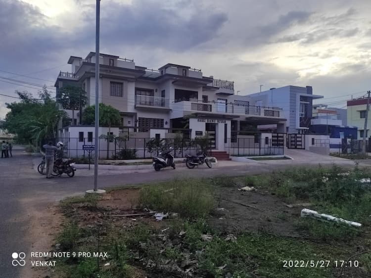 5BHK luxury pent house for sale