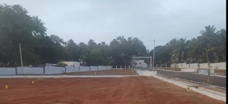 plot for sale 