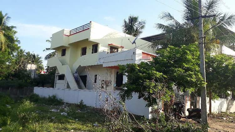 RENT FOR HOUSE