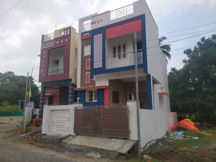  Corner Duplex House for sale