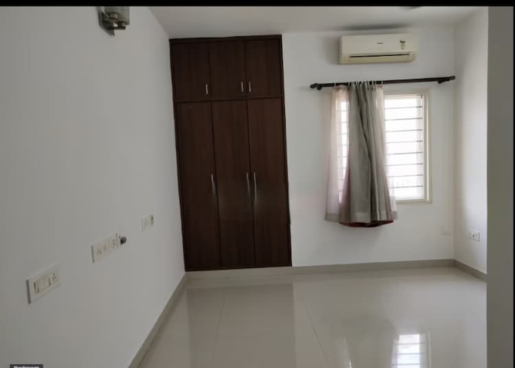 Flat for sales