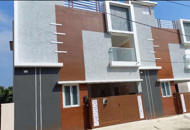 Deluxe house for sale