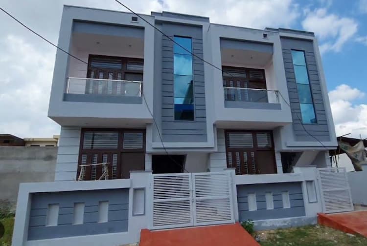 4 BHK Villa for Sale