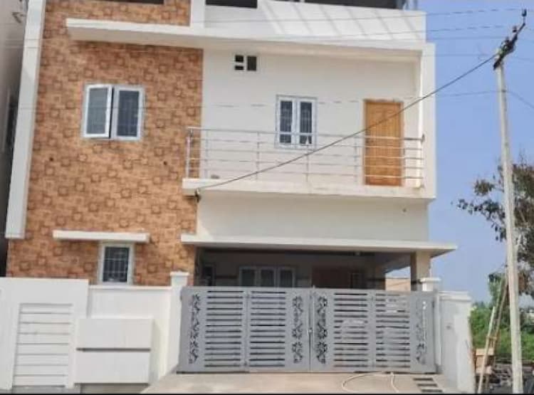 4 BHK INDIVIDUAL HOUSE FOR SALE