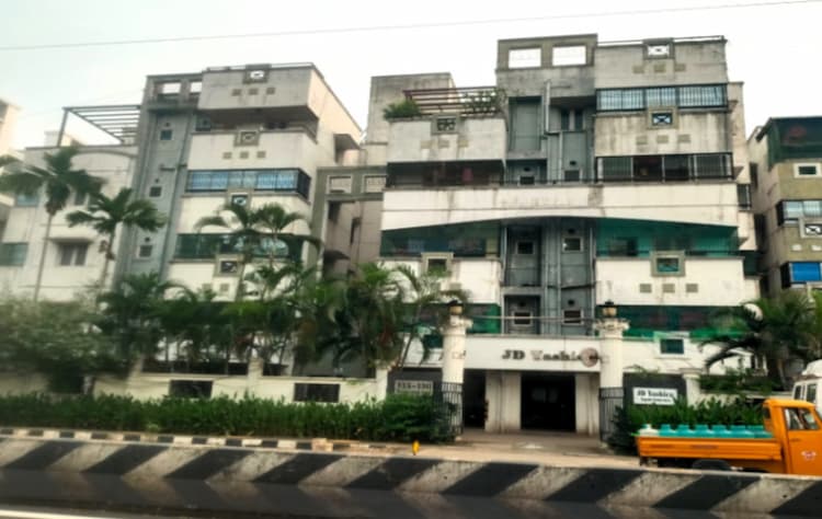 Flat for sales