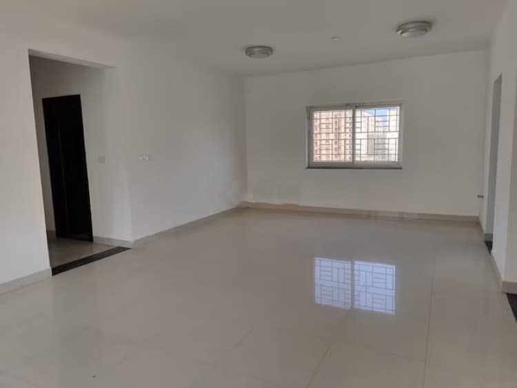 4bhk flat for sale 