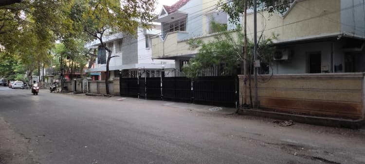 Prime residential house