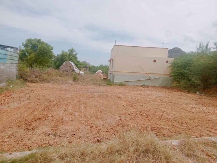 7.5 Cent Plot for Sale