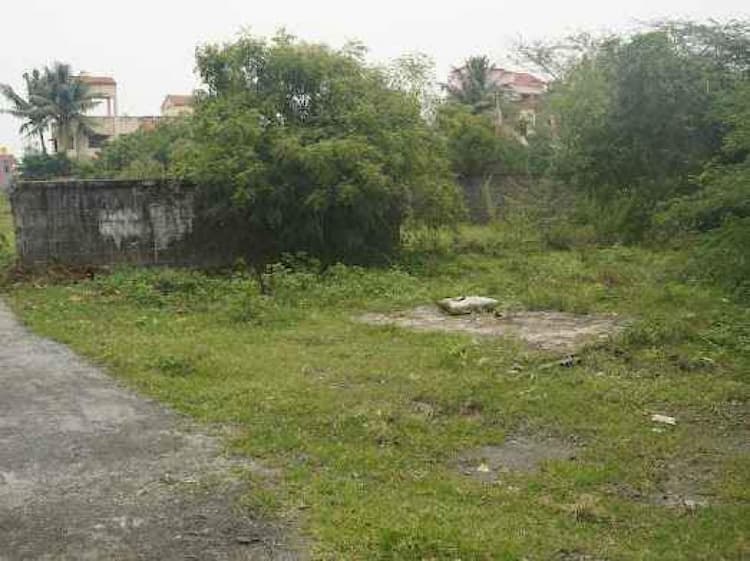 Excellent Inversment Plot For Sale