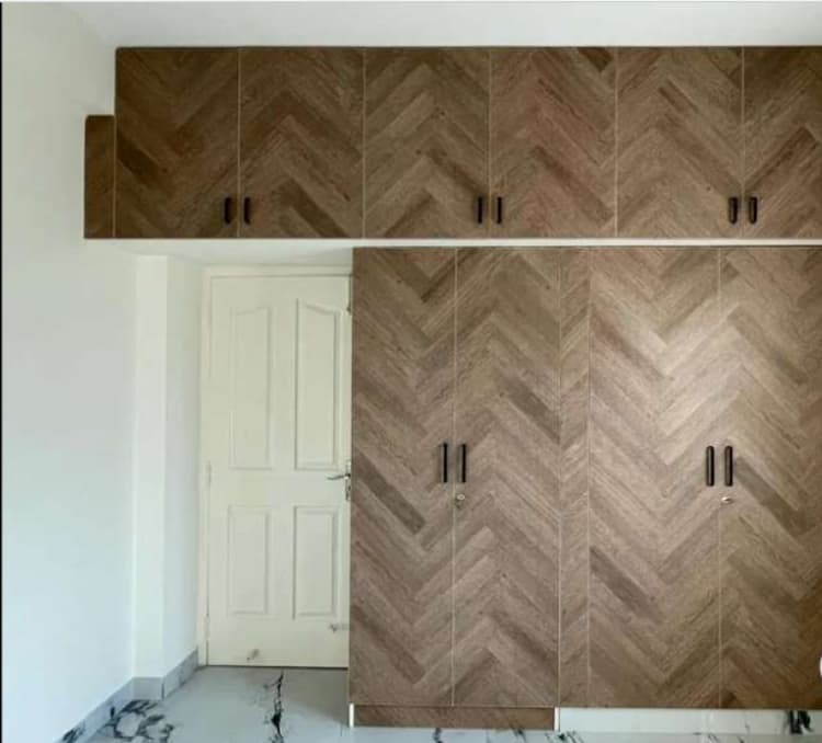 Flat for sales