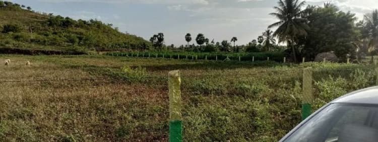 1000 sqft Plot