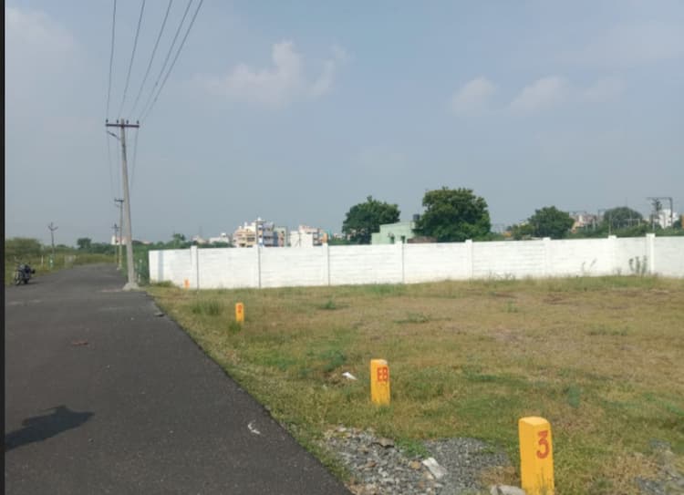 Residential Plot 1087 Sq.ft. for Sale in Kelambakkam, Chennai