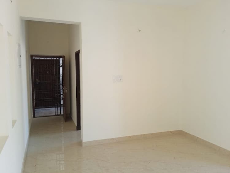 2 BHK Flat for Sale 
