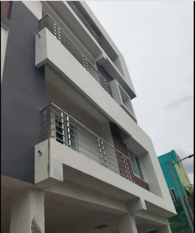 Flat for sales
