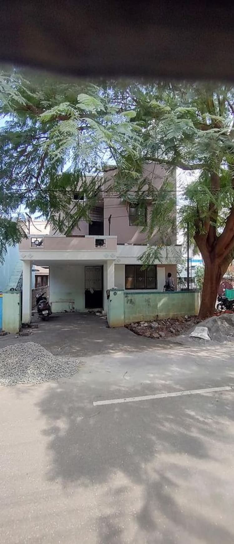 2 PORTION HOUSE FOR SALE