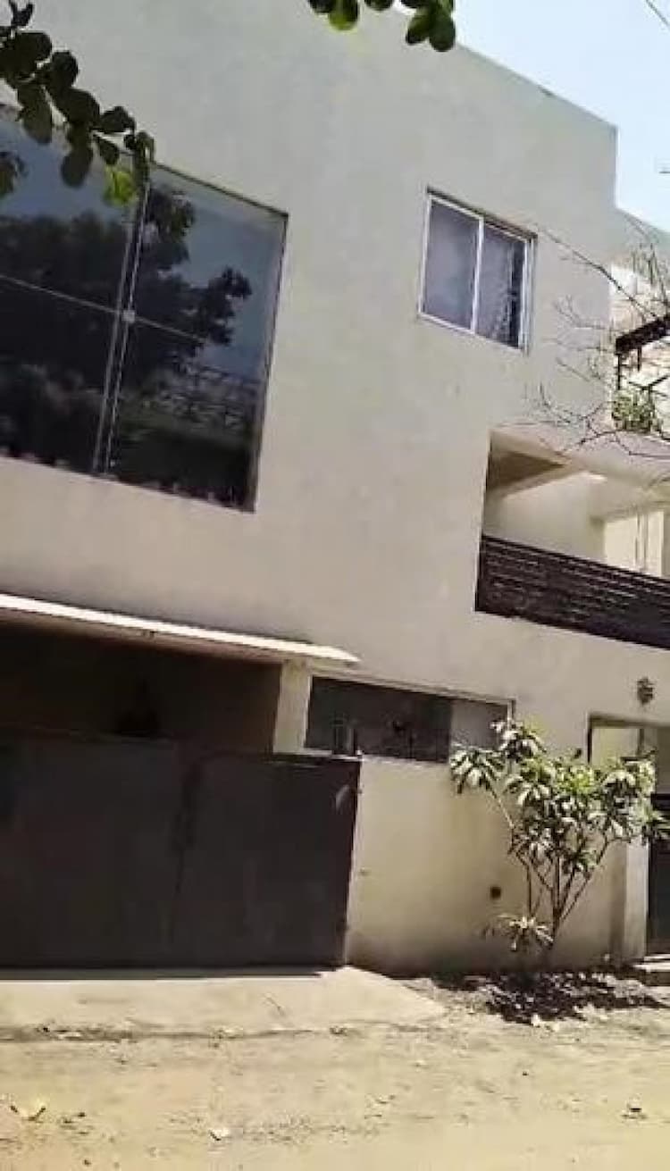 4bhk house for sale 