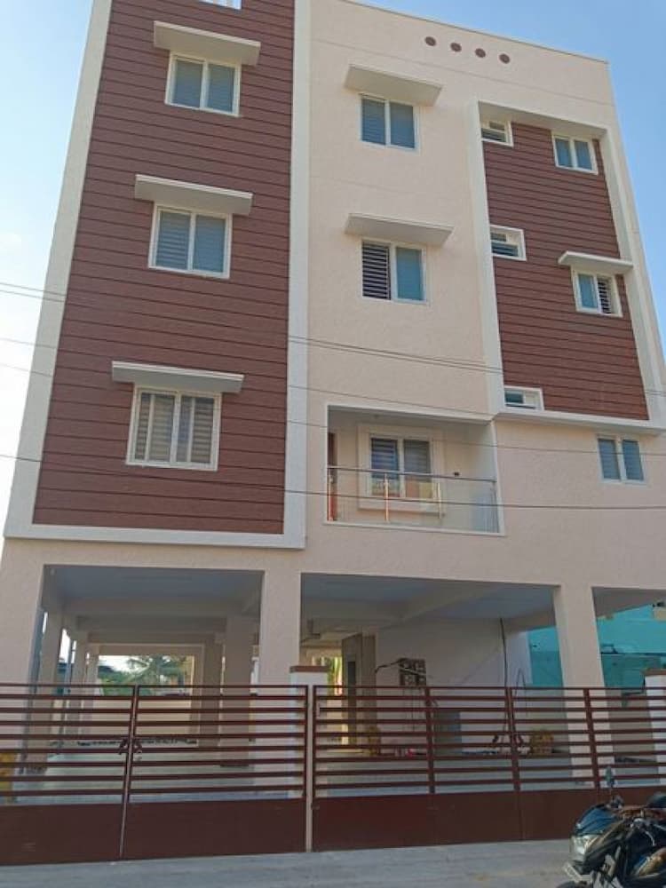 Flat for sales