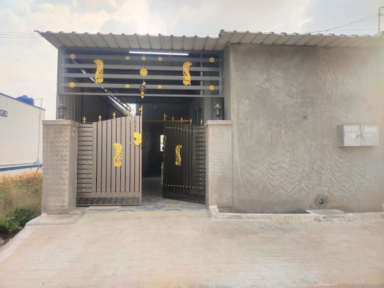 2 BHK house for sale at Koduvai