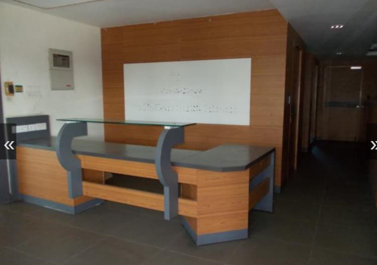 Office Space for rent in Mambalam West,