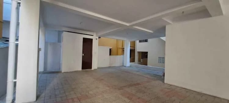 9BHK Flat
