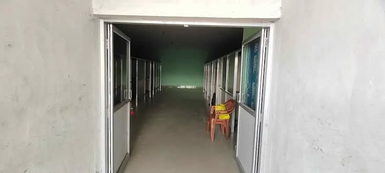 1200 sqft Office