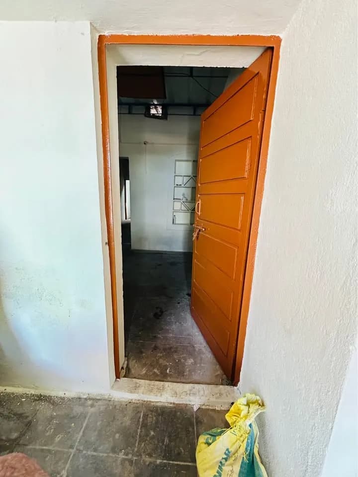 1BHK House