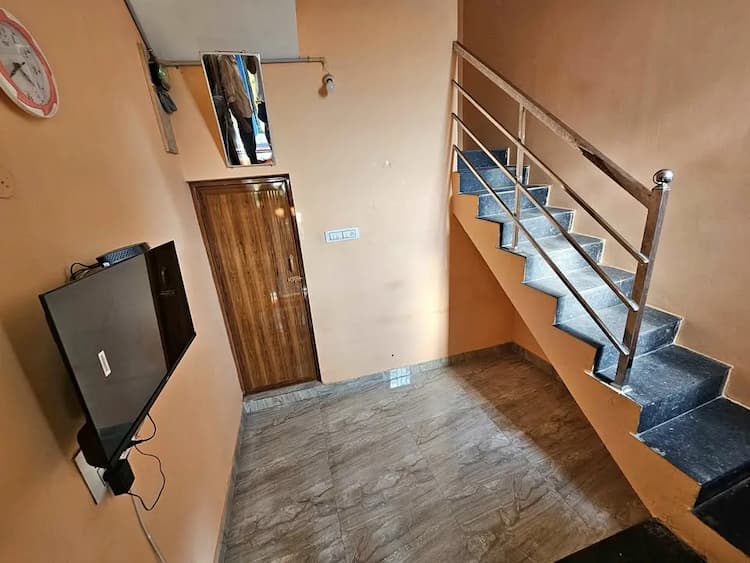 1BHK House
