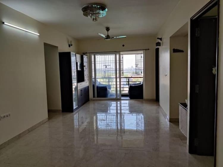 2 BHK FLAT FOR SALE