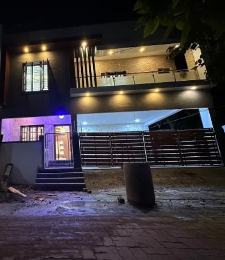 4 BHK House for Sale