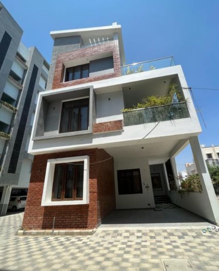 4 BHK Villa for Sale